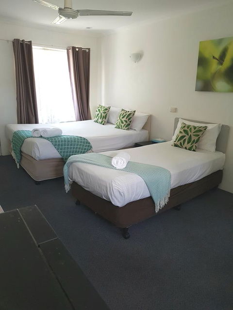 Twin Pines Motel - Darwin Holiday 10