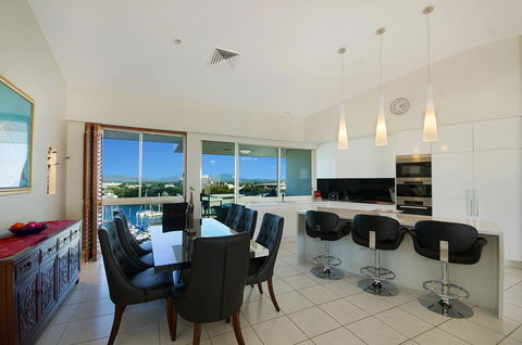 Mariners North Holiday Apartments - Darwin Holiday 30