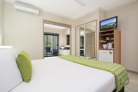 Regal Port Douglas - Darwin Holiday 3