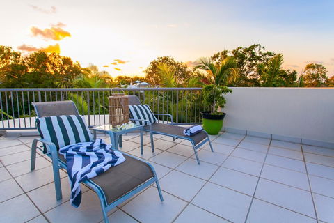 Noosa Tropicana - Darwin Holiday 20