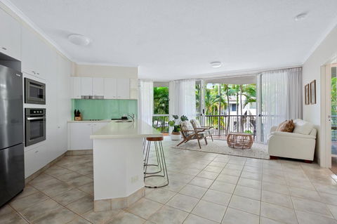 Noosa Tropicana - Darwin Holiday 12