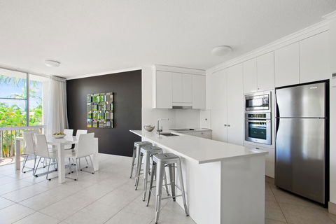 Noosa Tropicana - Darwin Holiday 9