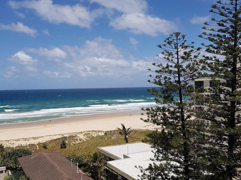 Surfers Chalet - Darwin Holiday 35