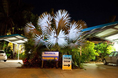 Trinity Beach Pacific - Darwin Holiday 11