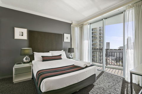 Mantra Towers Of Chevron - Darwin Holiday 22