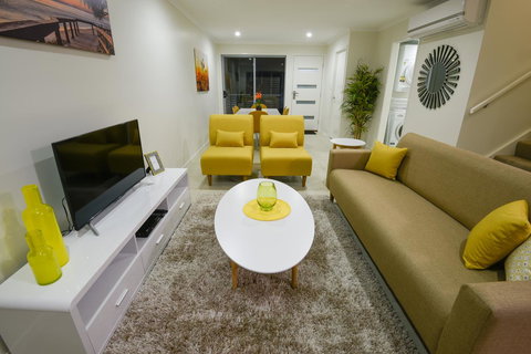 Direct Collective - Breeze On Brightwater - Darwin Holiday 10