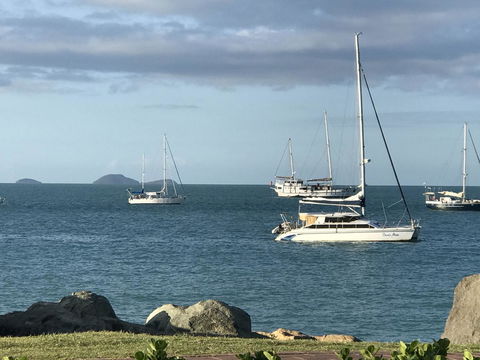 Whitsunday Luxury Homes - Darwin Holiday 34