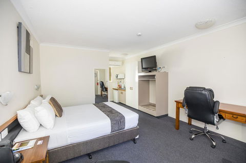 Emerald Maraboon Motor Inn - Darwin Holiday 22