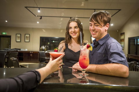 Emerald Maraboon Motor Inn - Darwin Holiday 17