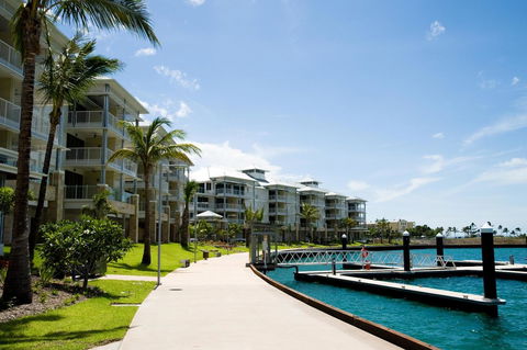 The Boathouse Apartments - Darwin Holiday 24
