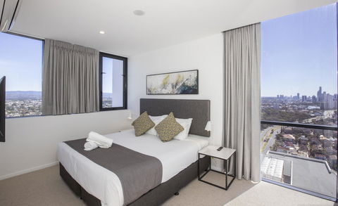 Qube Broadbeach - Darwin Holiday 1