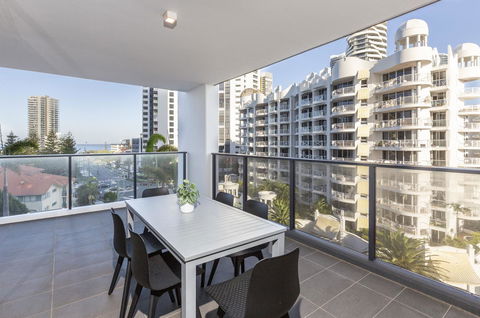 Qube Broadbeach - Darwin Holiday 41