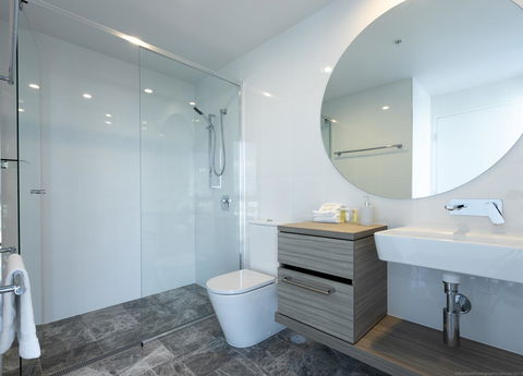 Qube Broadbeach - Darwin Holiday 5