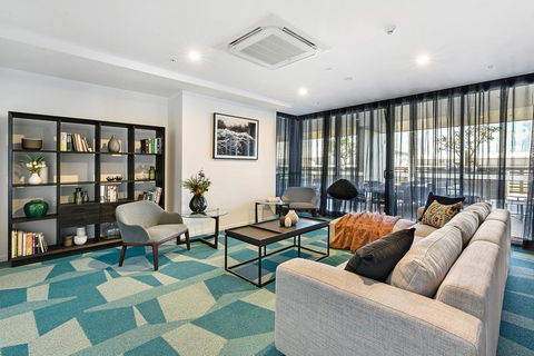 Qube Broadbeach - Darwin Holiday 33