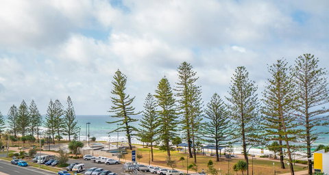 Mandolin Beachfront Resort - Darwin Holiday 37