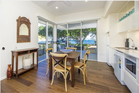 Reflections Amber Villa 3 - Darwin Holiday 0