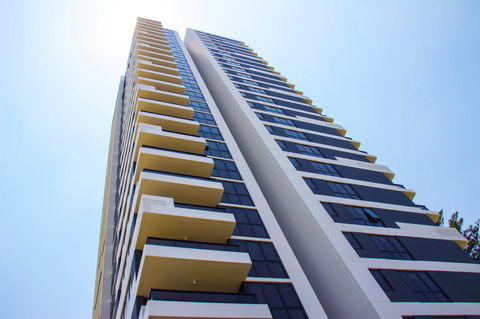 Synergy Broadbeach - Official - Darwin Holiday 17