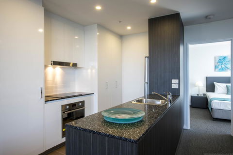 Synergy Broadbeach - Official - Darwin Holiday 1