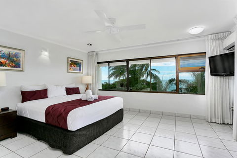 Roydon Beachfront Apartments - Darwin Holiday 3
