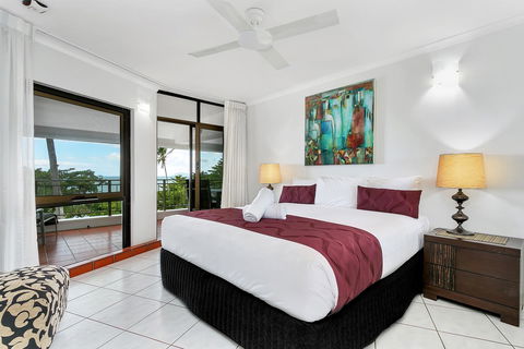 Roydon Beachfront Apartments - Darwin Holiday 22