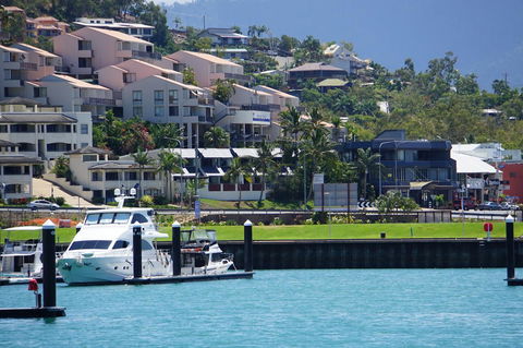 Airlie Seaview Apartments - Darwin Holiday 9