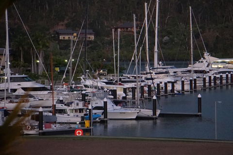 Airlie Seaview Apartments - Darwin Holiday 10