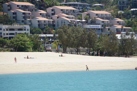 Airlie Seaview Apartments - Darwin Holiday 6