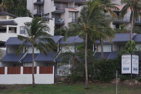 Airlie Seaview Apartments - Darwin Holiday 2