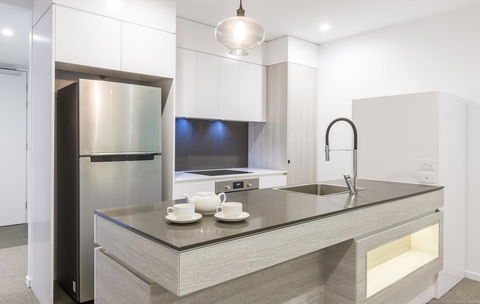 Boardwalk Burleigh Beach - Official - Darwin Holiday 21