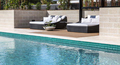 Boardwalk Burleigh Beach - Official - Darwin Holiday 28