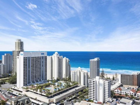 Beach Stay - Ocean & Riverview Resort Chevron Renaissance Central Surfers Paradise - Darwin Holiday 24