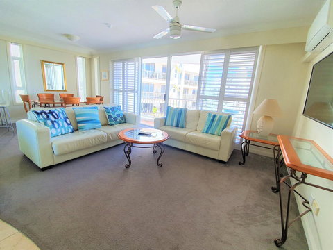 Broadbeach Holiday Apartments - Darwin Holiday 17