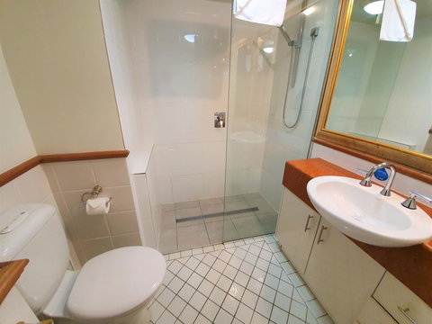 Broadbeach Holiday Apartments - Darwin Holiday 26