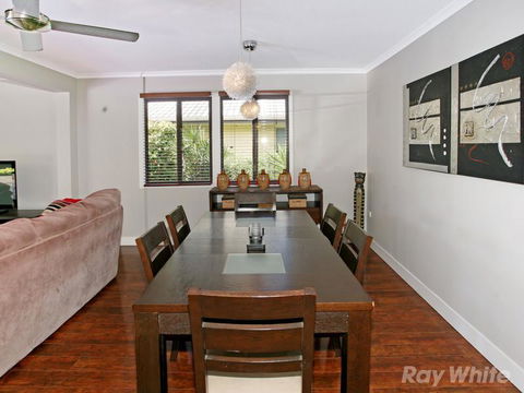 Beach House On Jones Parade, Central Coolum Beach - Darwin Holiday 7
