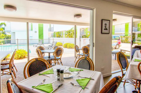 Mackay Oceanside Central Hotel Official - Darwin Holiday 4