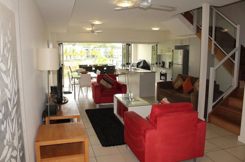 Beachside Apartment 17 - Darwin Holiday 6