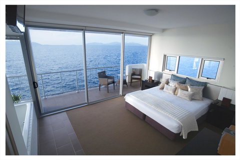 1 Bright Point Apartment 5201 - Darwin Holiday 0