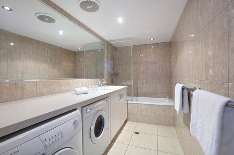 Peninsular Beachfront Resort - Darwin Holiday 14