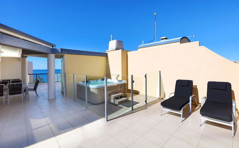 Peninsular Beachfront Resort - Darwin Holiday 28