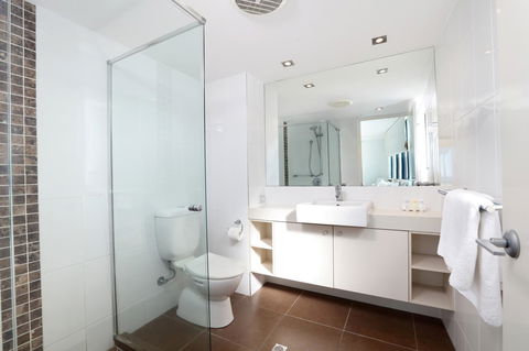 Peninsular Beachfront Resort - Darwin Holiday 6