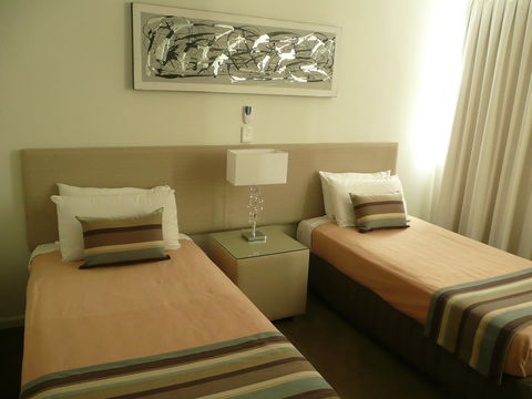 Grosvenor Beachfront Apartments Surfers Paradise - Darwin Holiday 20