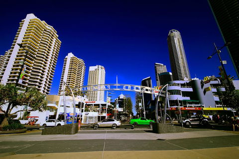 Grosvenor Beachfront Apartments Surfers Paradise - Darwin Holiday 31