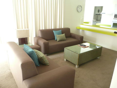 Grosvenor Beachfront Apartments Surfers Paradise - Darwin Holiday 8