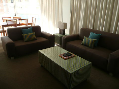 Grosvenor Beachfront Apartments Surfers Paradise - Darwin Holiday 25