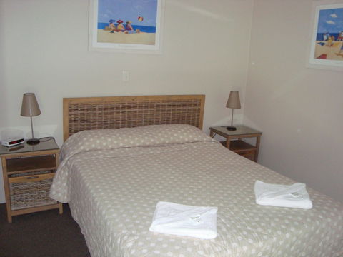 Grosvenor Beachfront Apartments Surfers Paradise - Darwin Holiday 13