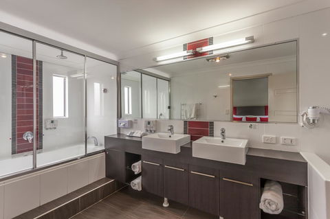Platinum International - Darwin Holiday 22