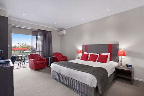 Platinum International - Darwin Holiday 14