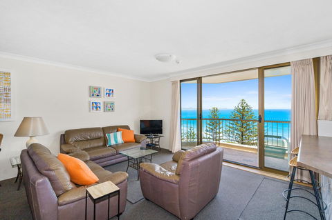 Columbia Beachfront Apartments On Rainbow Bay - Darwin Holiday 39