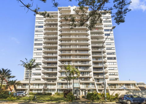 Columbia Beachfront Apartments On Rainbow Bay - Darwin Holiday 4