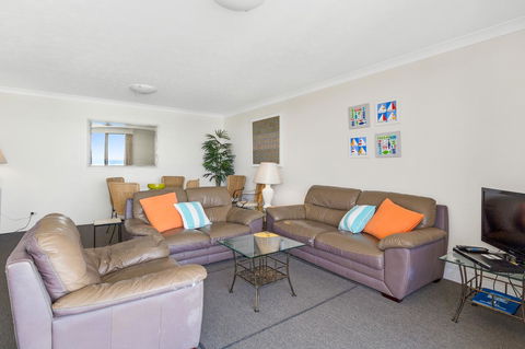Columbia Beachfront Apartments On Rainbow Bay - Darwin Holiday 30